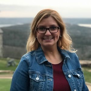 Meet your Posher, Christine